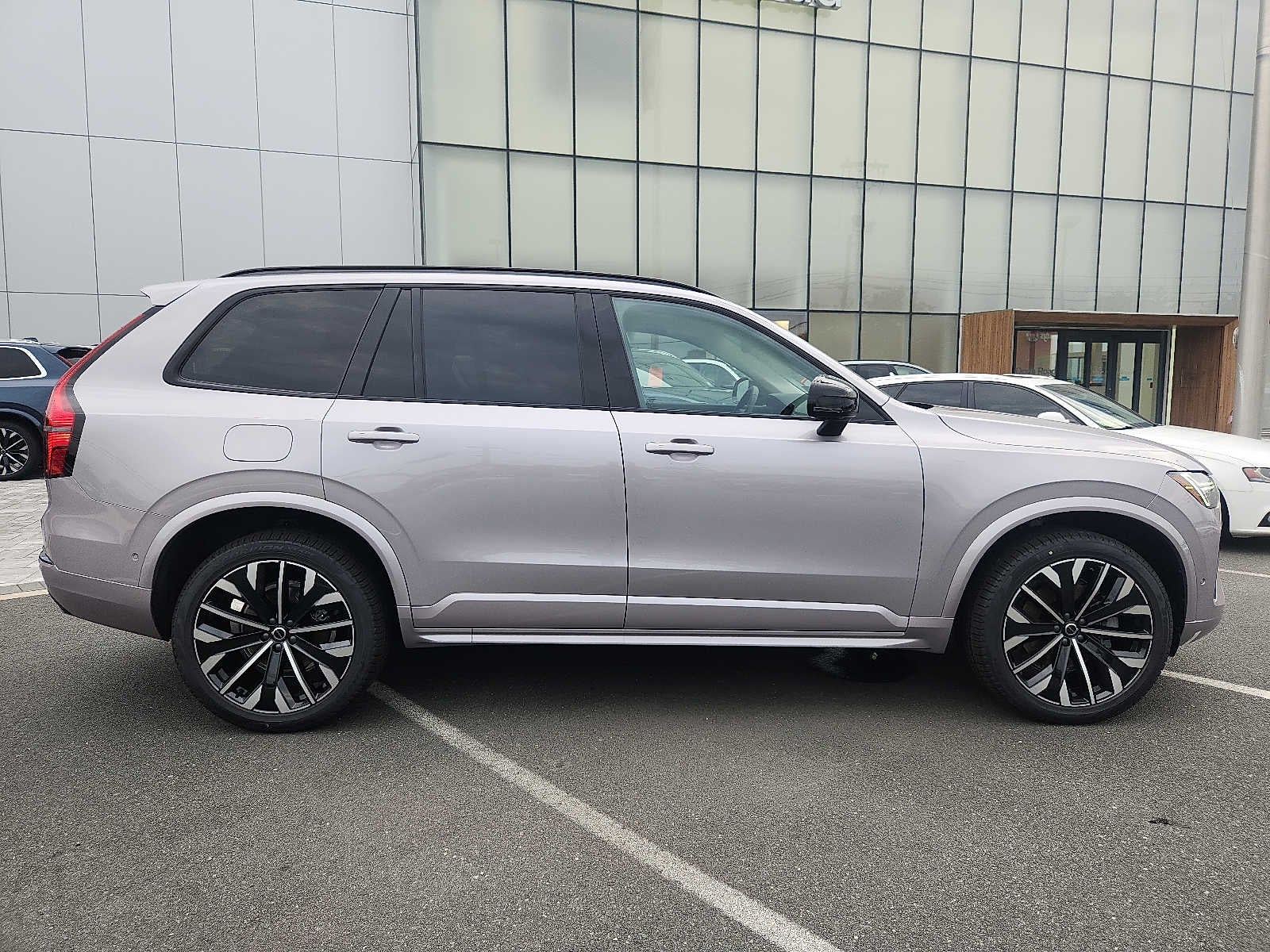 2026 Volvo XC90 Ultra Dark Theme