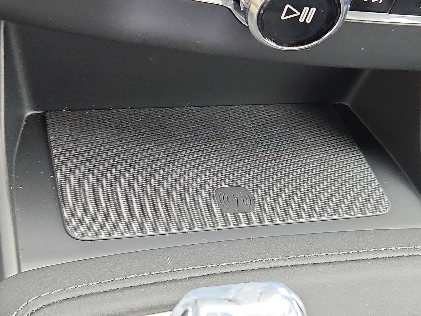 2026 Volvo XC90 Ultra Dark Theme