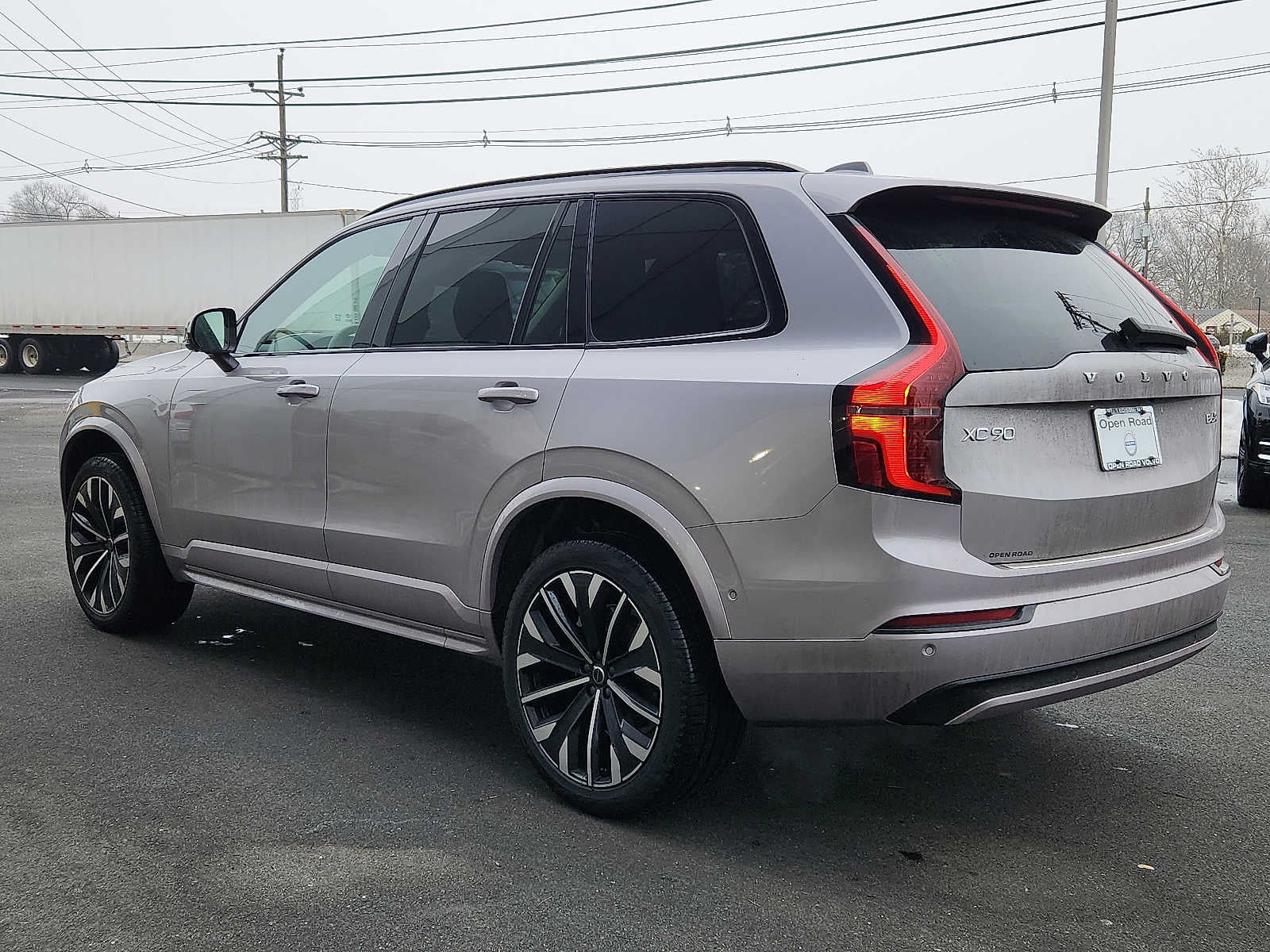2026 Volvo XC90 Ultra Dark Theme