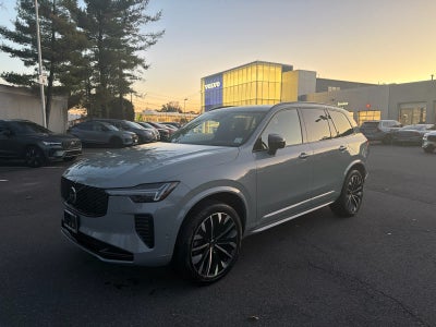 2027 Volvo XC90 Ultra Dark Theme