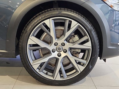 2025 Volvo V90 Cross Country Ultra