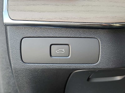 2026 Volvo XC90 Plus