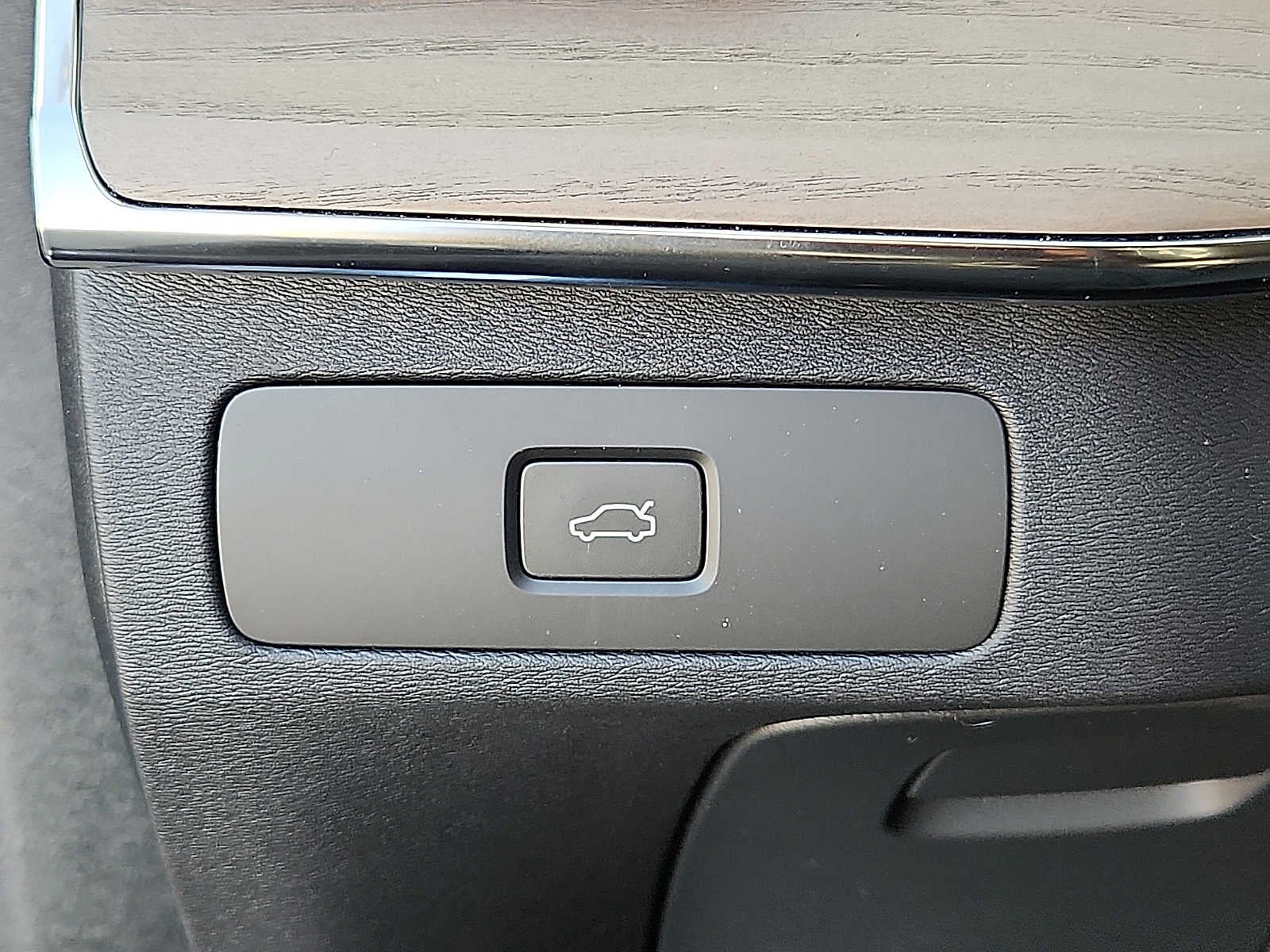 2026 Volvo XC90 Plus