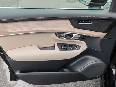 2026 Volvo XC90 Plus