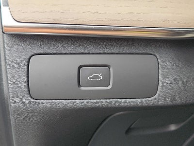 2026 Volvo XC90 Plus
