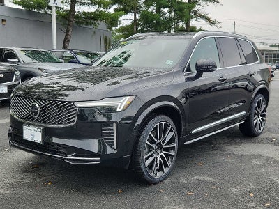 2026 Volvo XC90 Plus