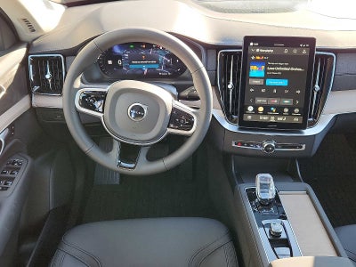 2026 Volvo XC90 Plus
