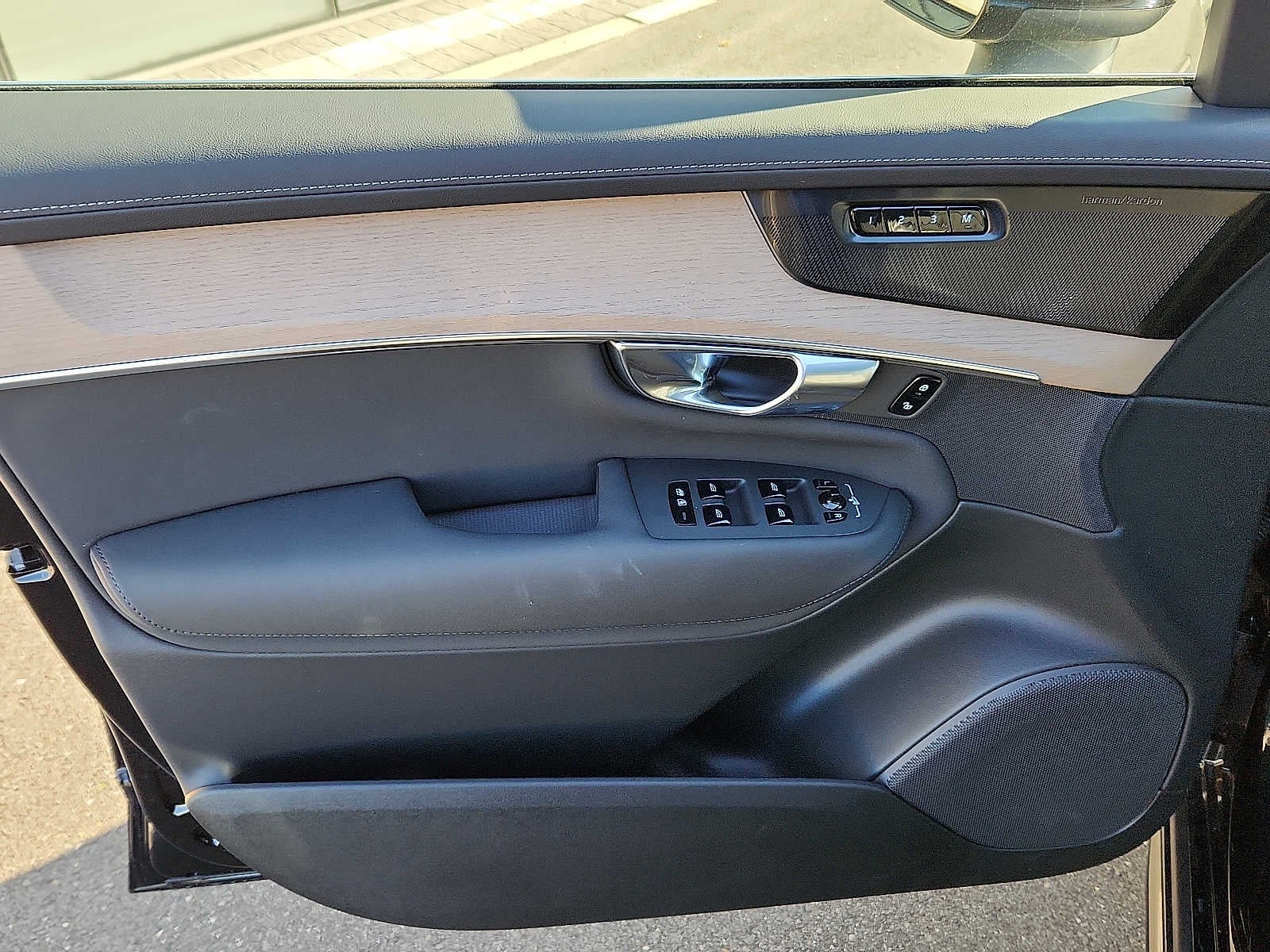 2026 Volvo XC90 Plus