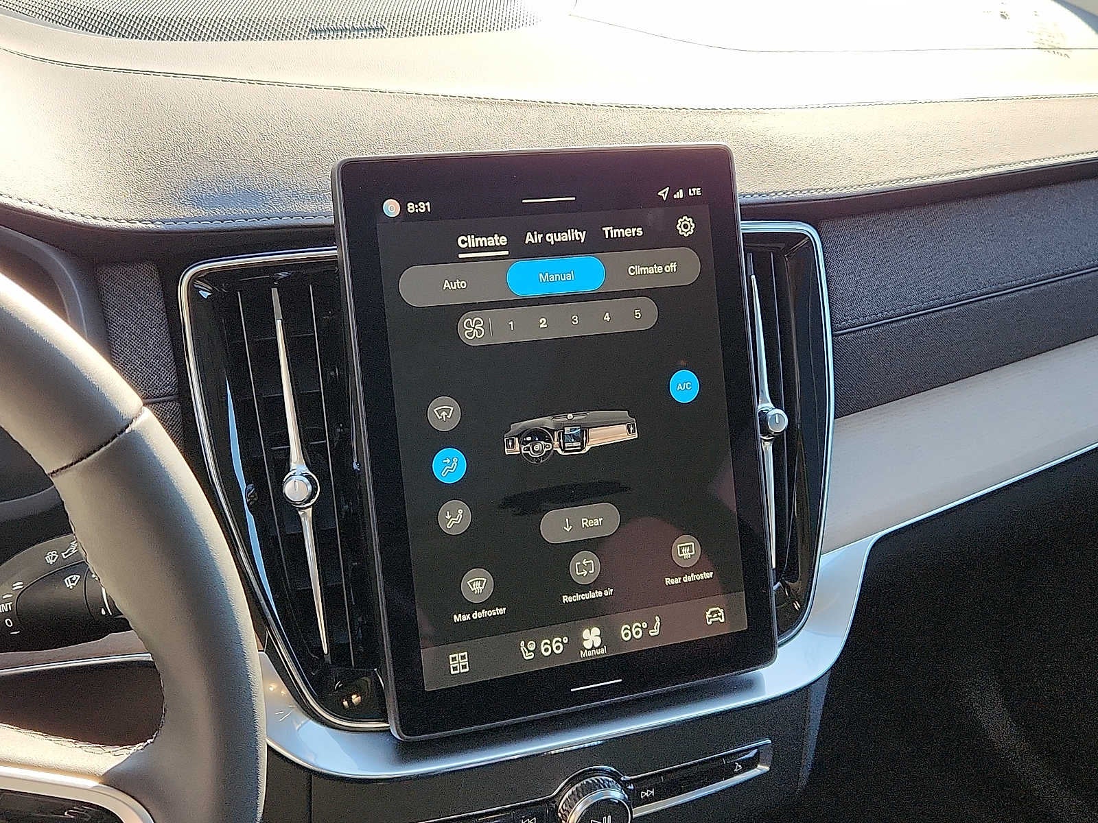 2026 Volvo XC90 Plus