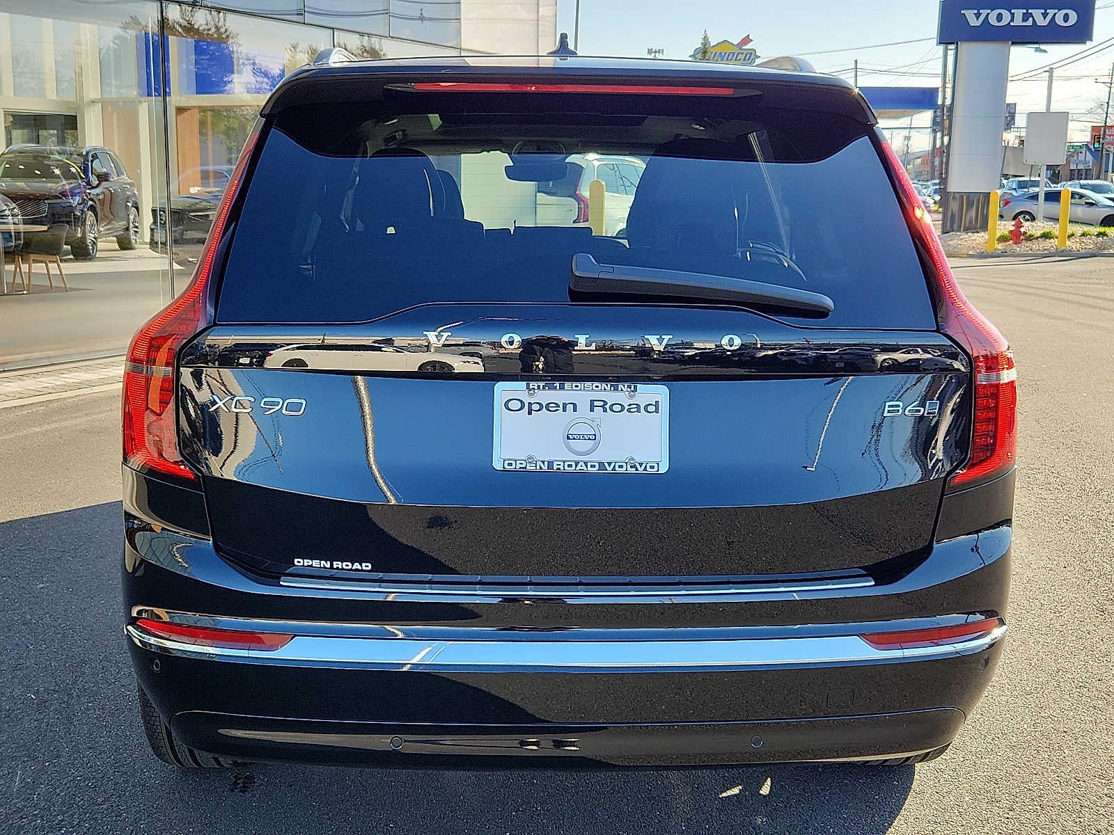 2026 Volvo XC90 Plus