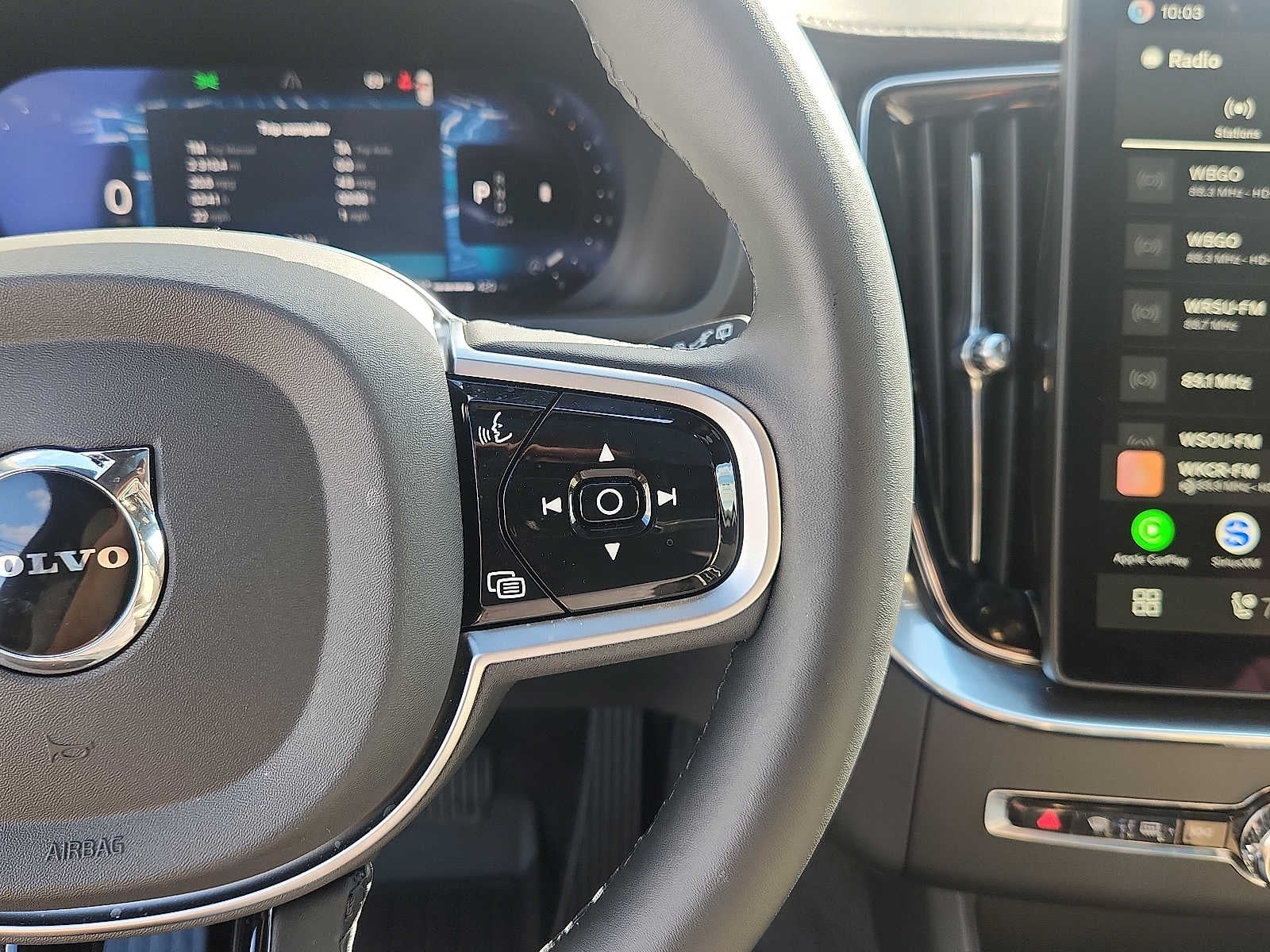 2026 Volvo XC90 Plus