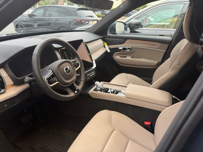 2026 Volvo XC90 Plus
