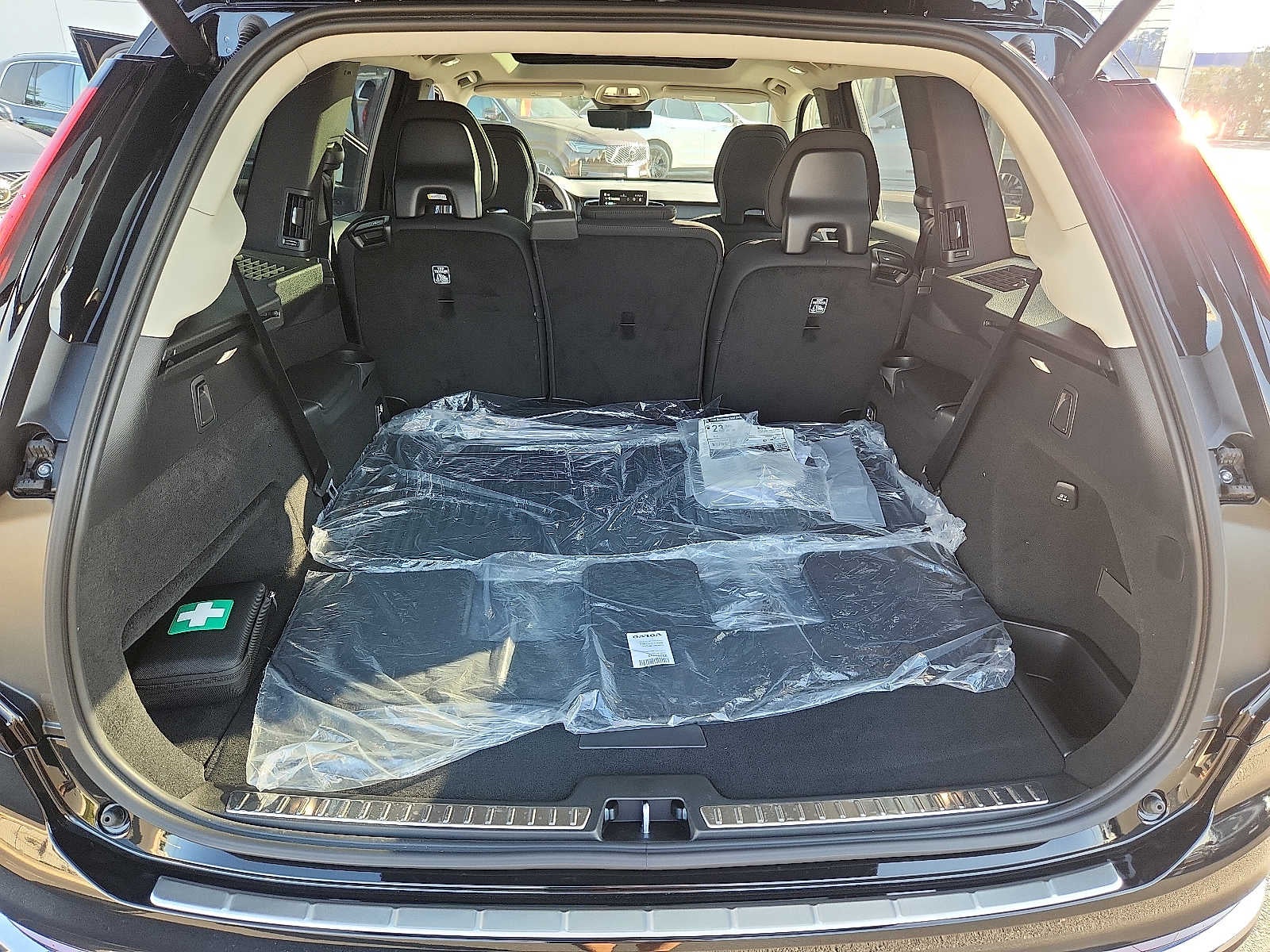 2026 Volvo XC90 Plus
