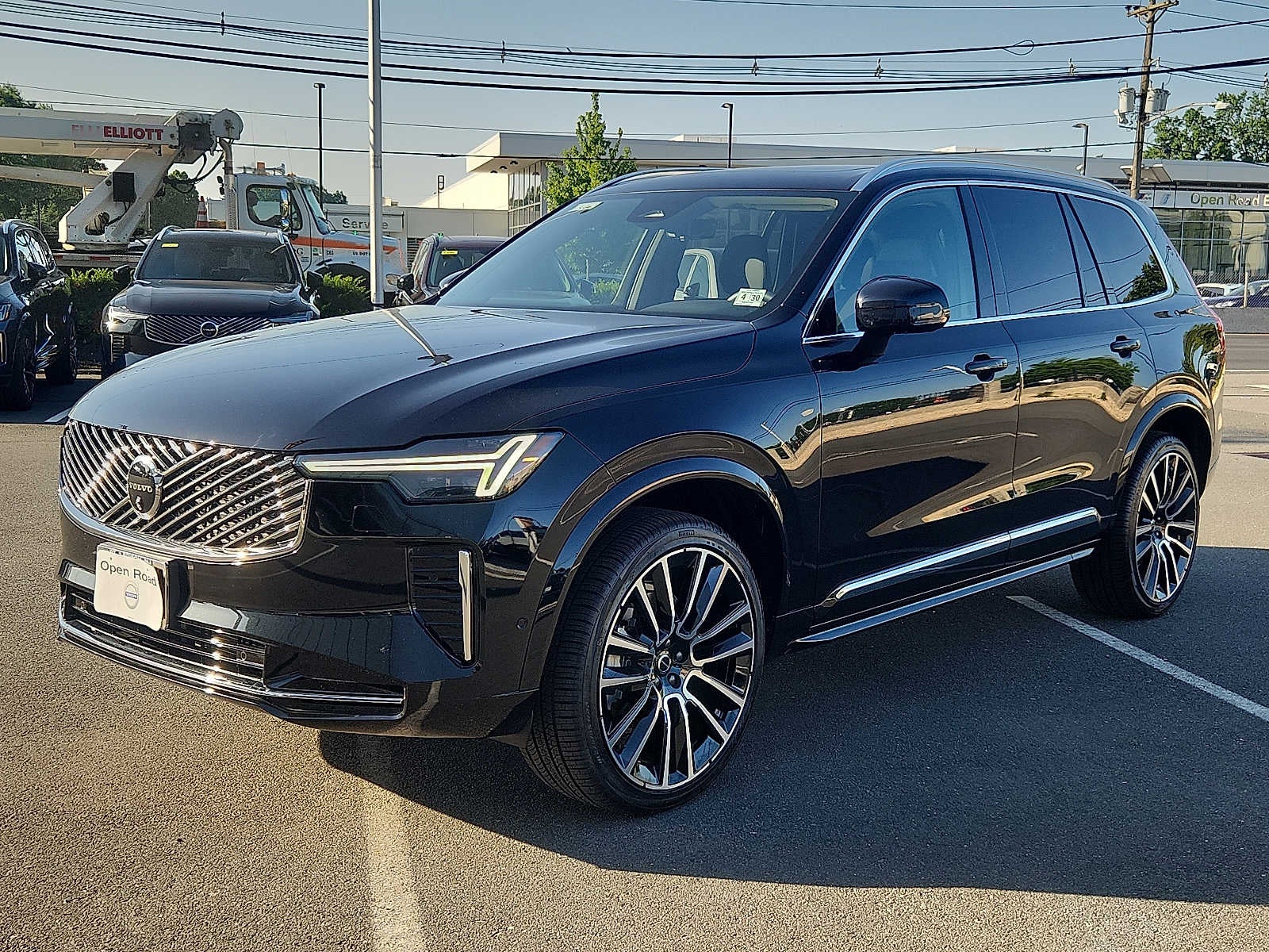 2026 Volvo XC90 Plus