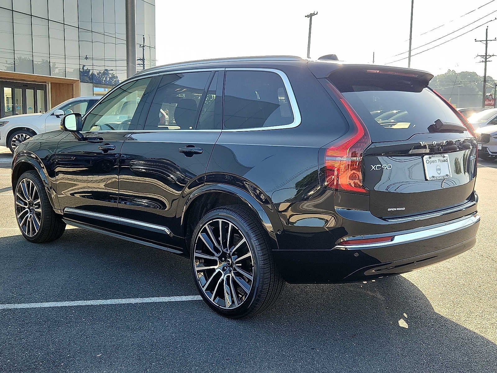 2026 Volvo XC90 Plus