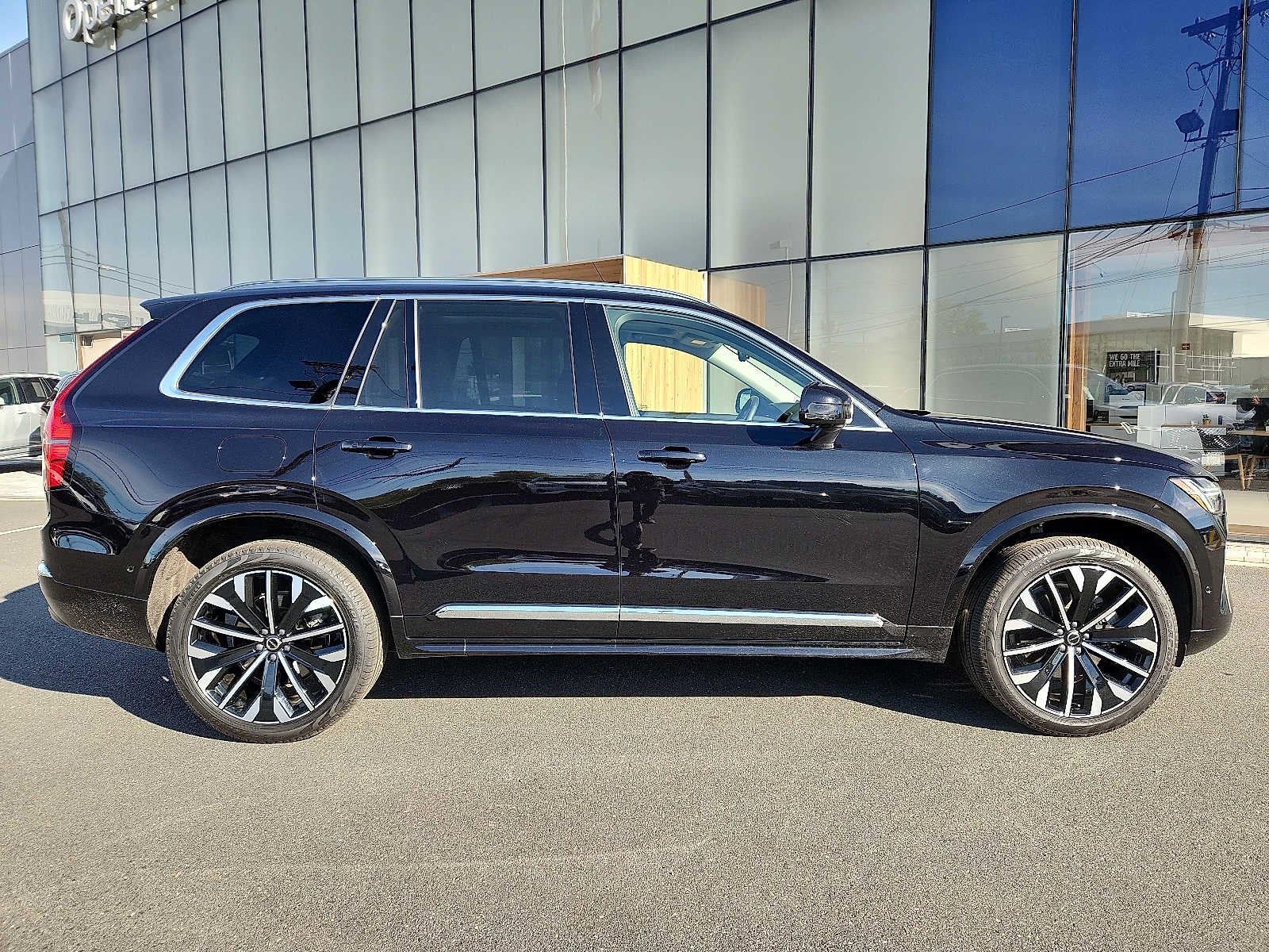 2026 Volvo XC90 Plus