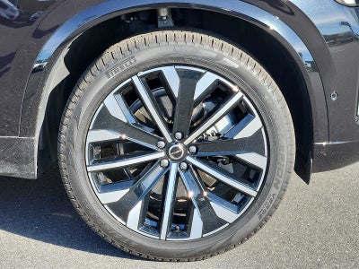 2026 Volvo XC90 Plus
