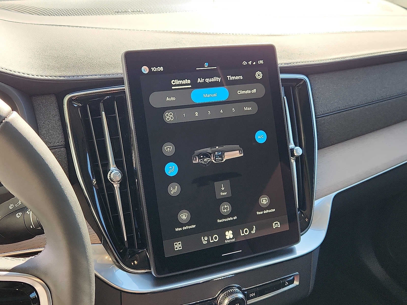 2027 Volvo XC90 Plus