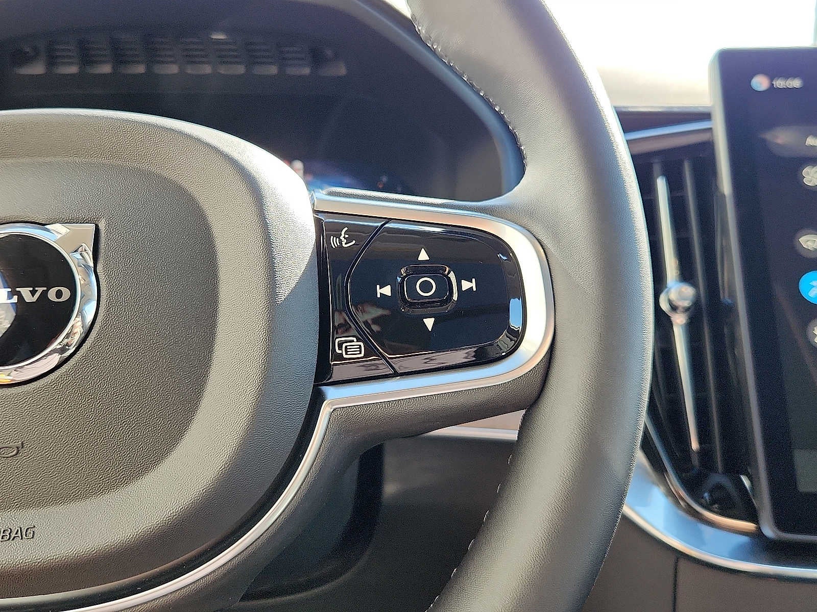 2027 Volvo XC90 Plus