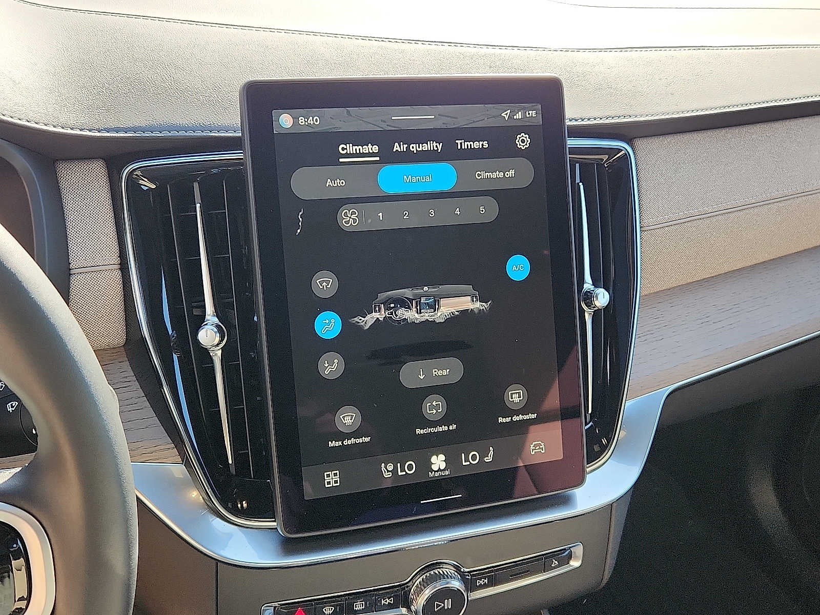 2026 Volvo XC90 Plus