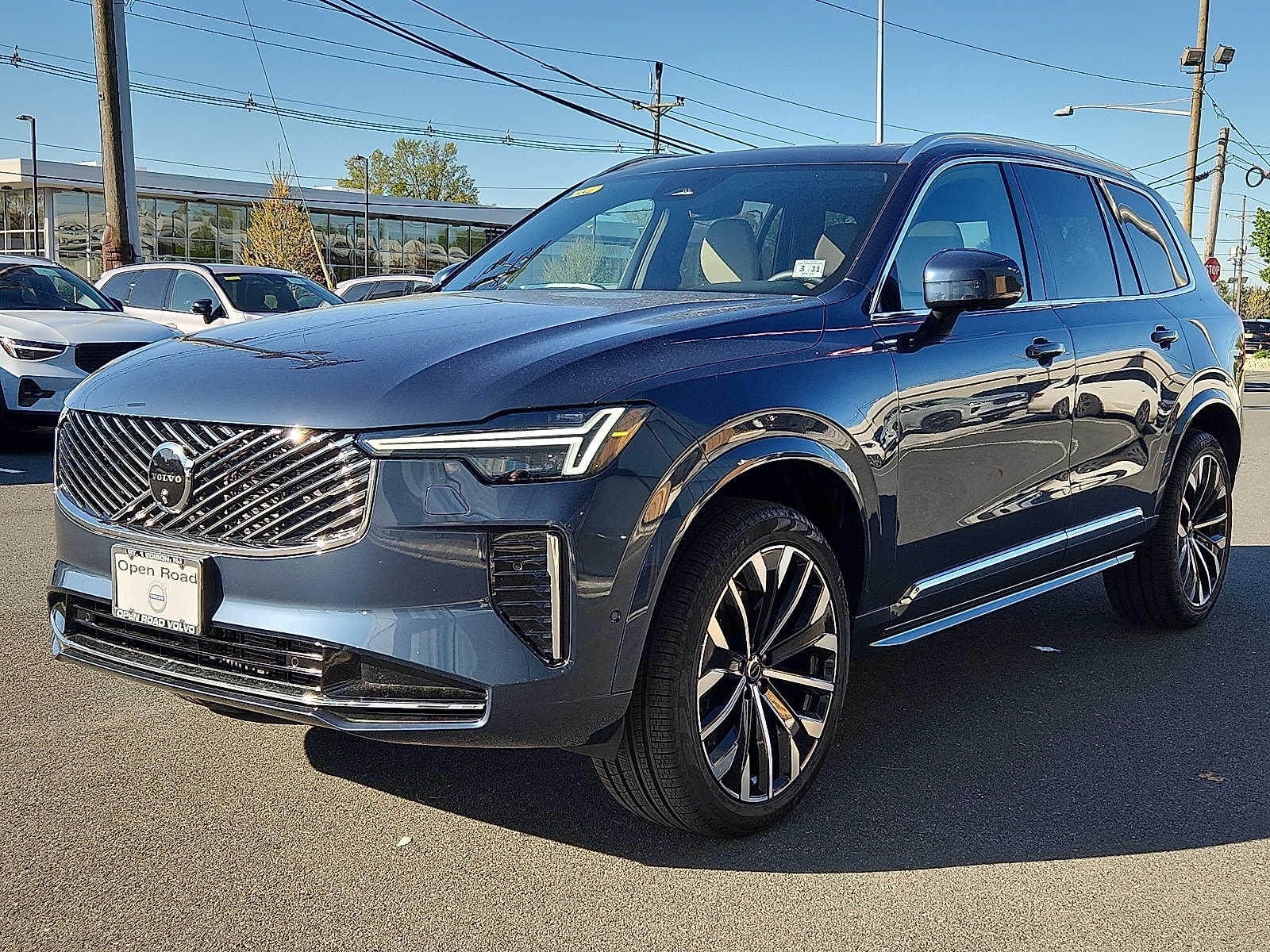 2026 Volvo XC90 Plus