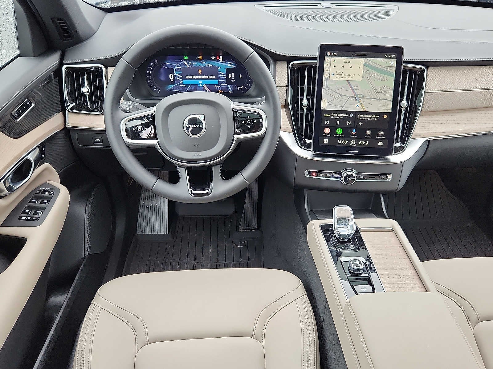 2026 Volvo XC90 Plus