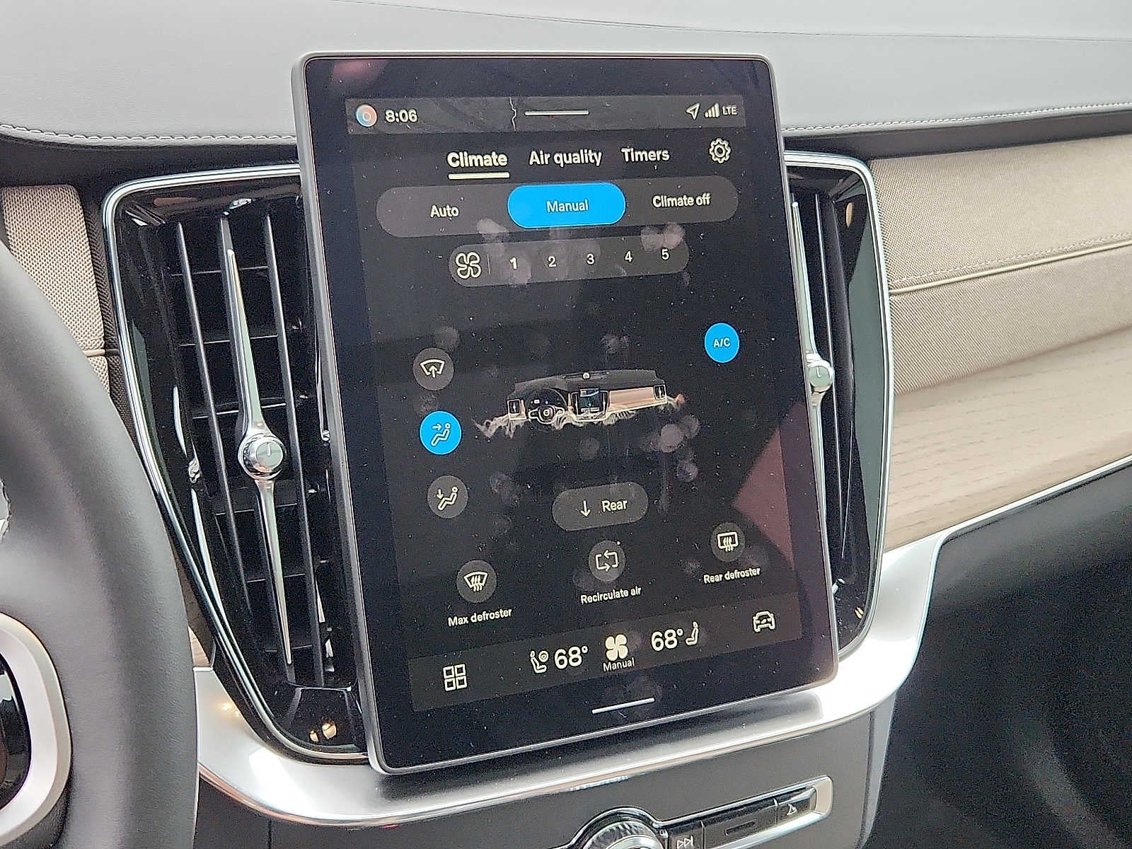 2026 Volvo XC90 Plus