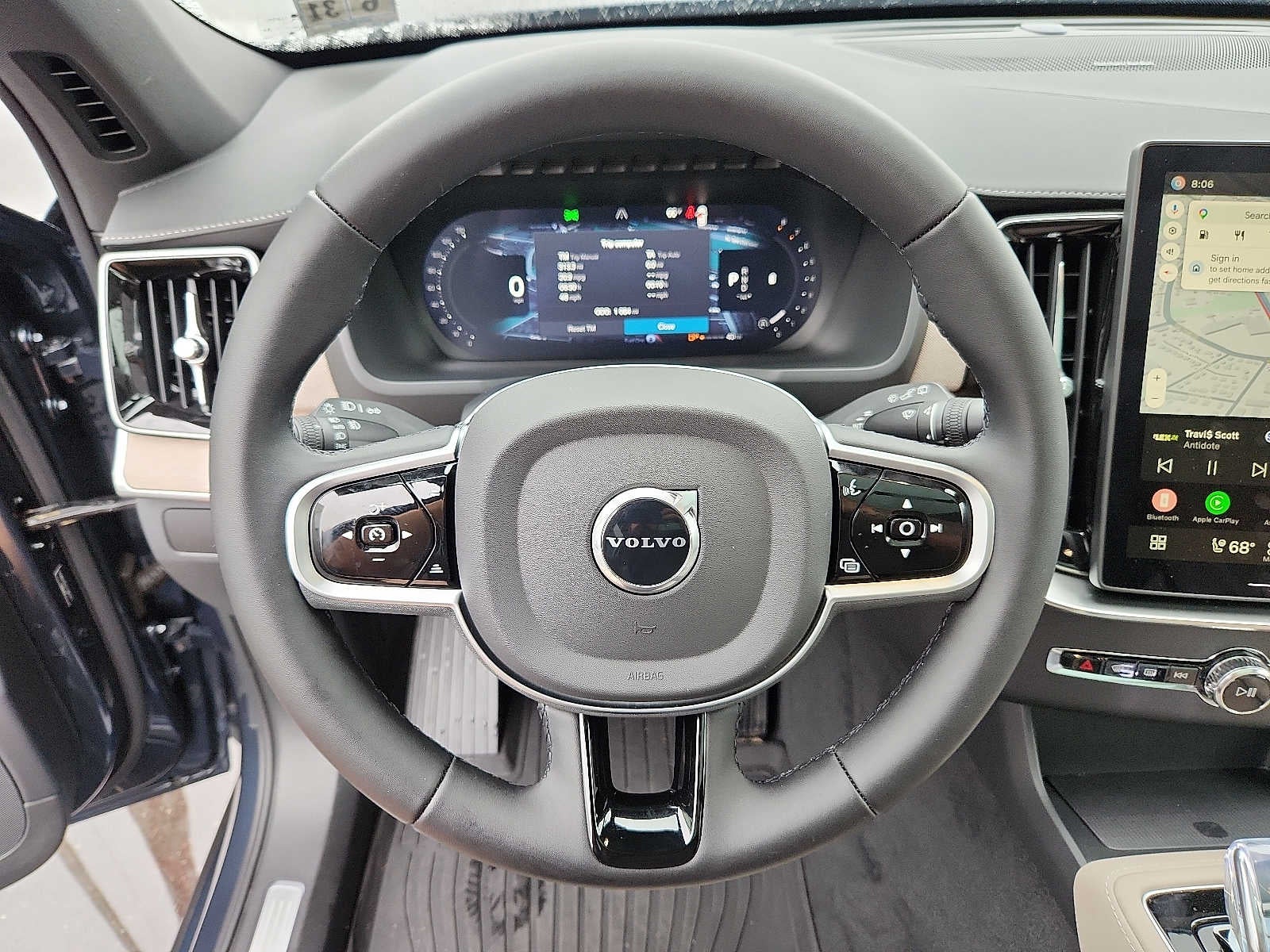 2026 Volvo XC90 Plus