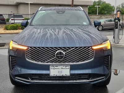 2026 Volvo XC90 Plus