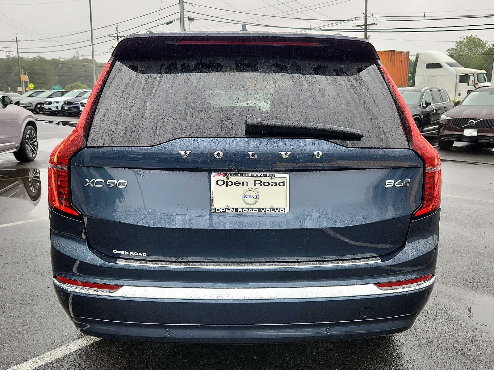 2026 Volvo XC90 Plus