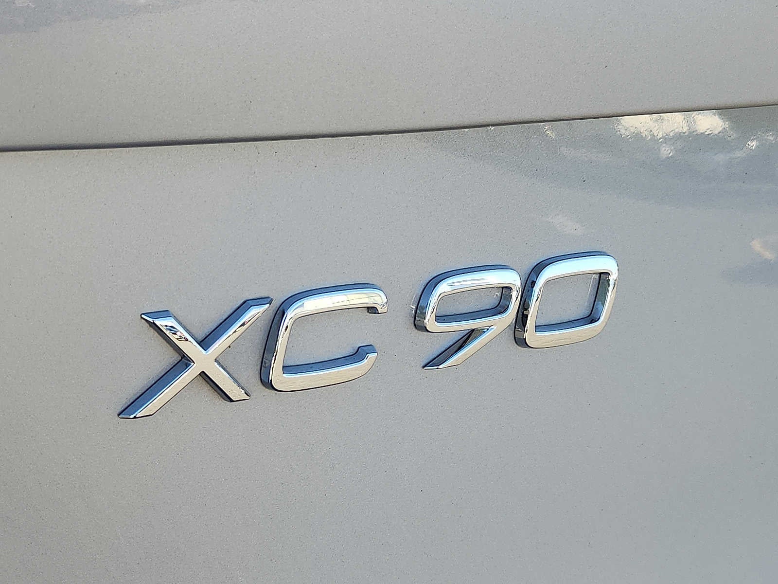 2024 Volvo XC90 Plus Bright Theme