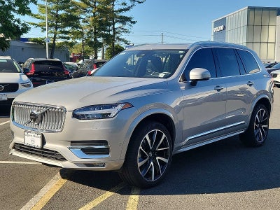 2024 Volvo XC90 Plus Bright Theme