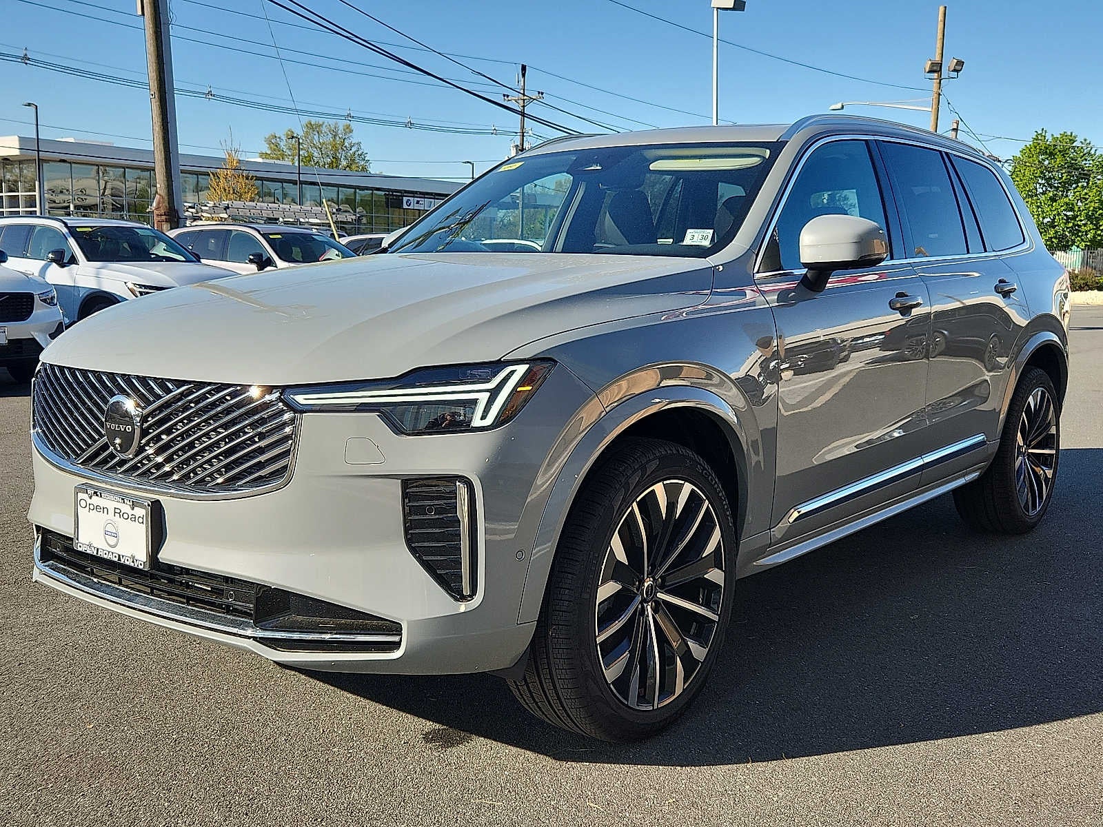 2026 Volvo XC90 Plus