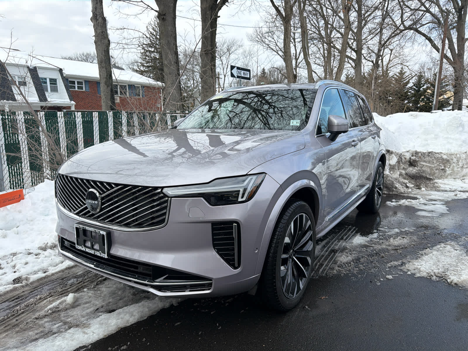 2026 Volvo XC90 Plus