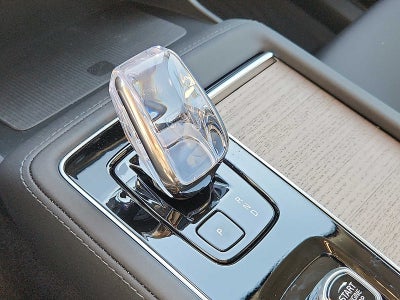2026 Volvo XC90 Plus