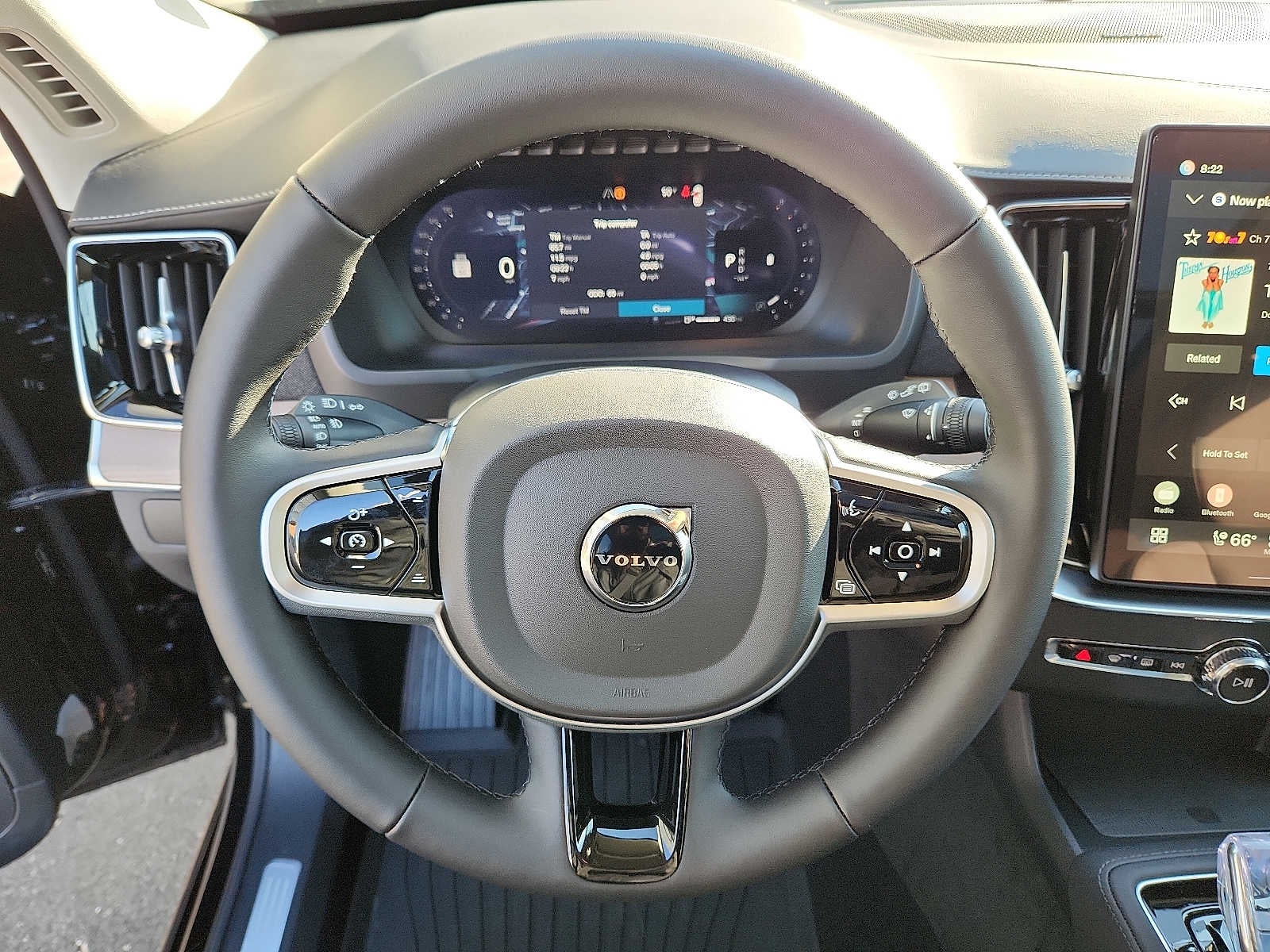 2026 Volvo XC90 Plus