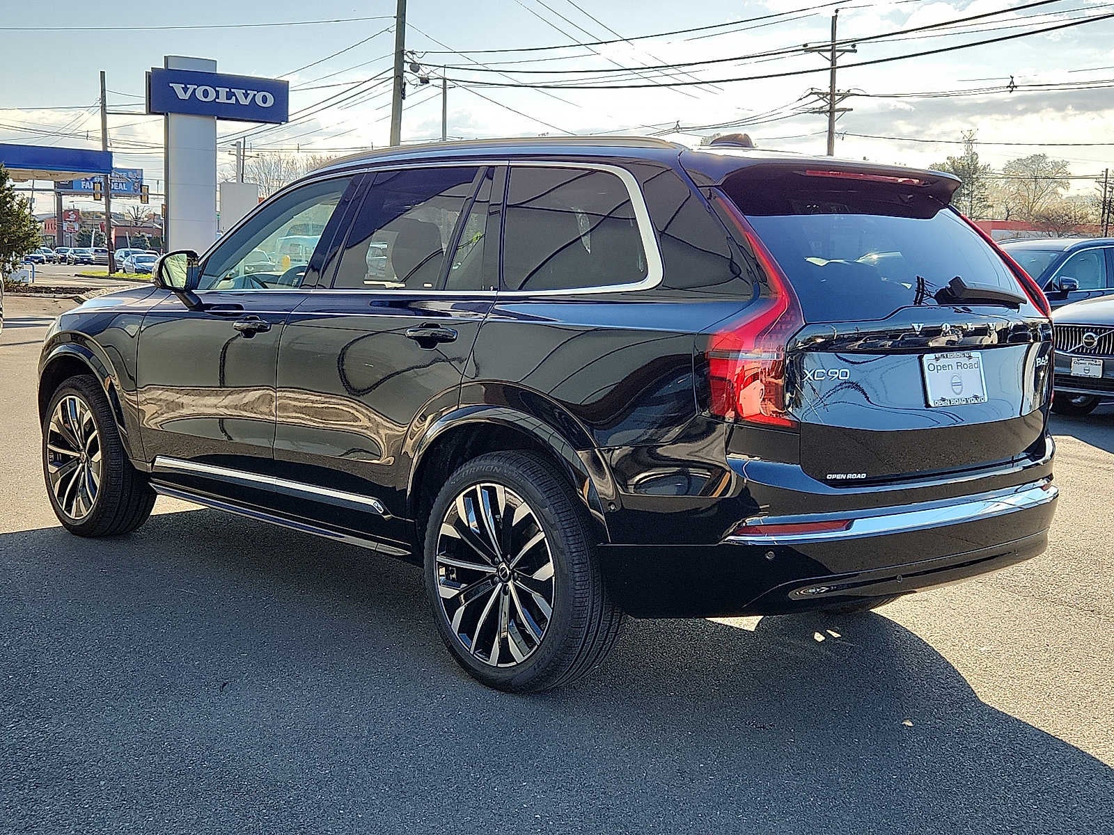 2026 Volvo XC90 Plus
