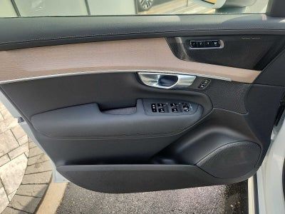 2026 Volvo XC90 Plus