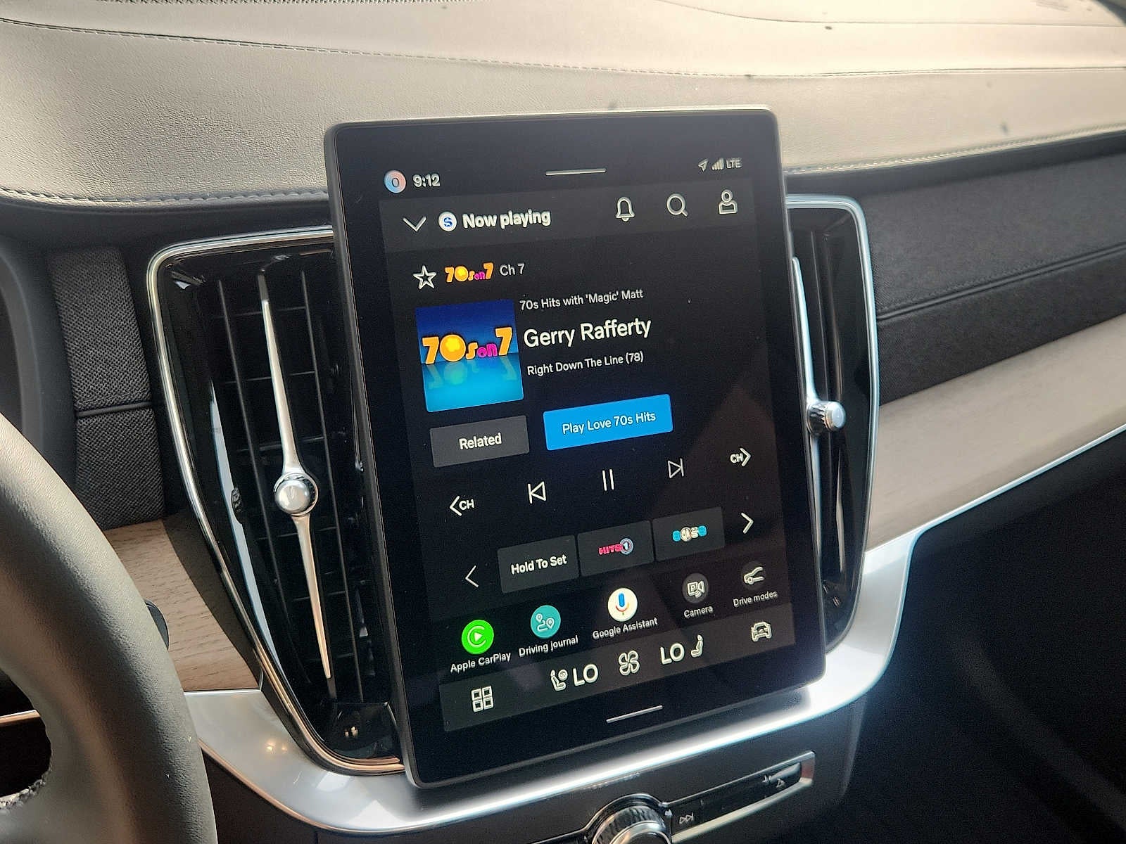 2026 Volvo XC90 Plus