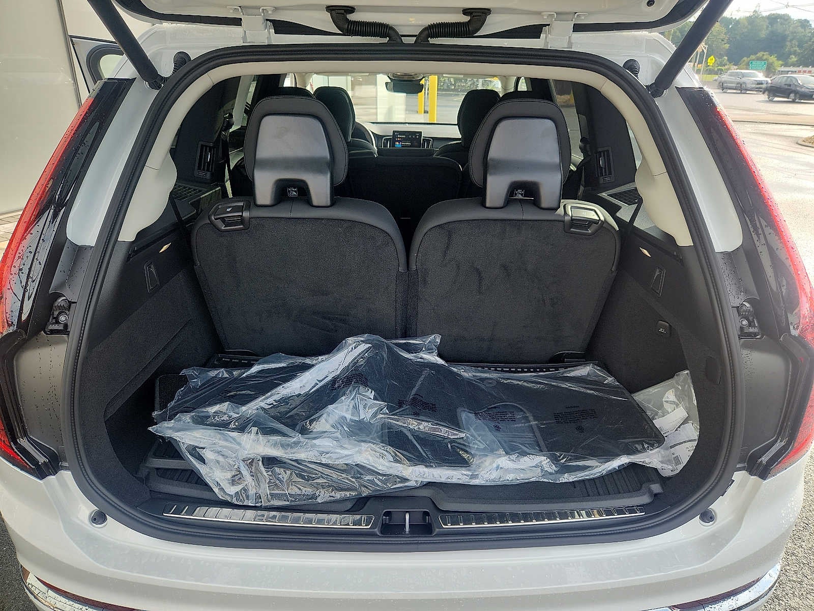 2026 Volvo XC90 Plus