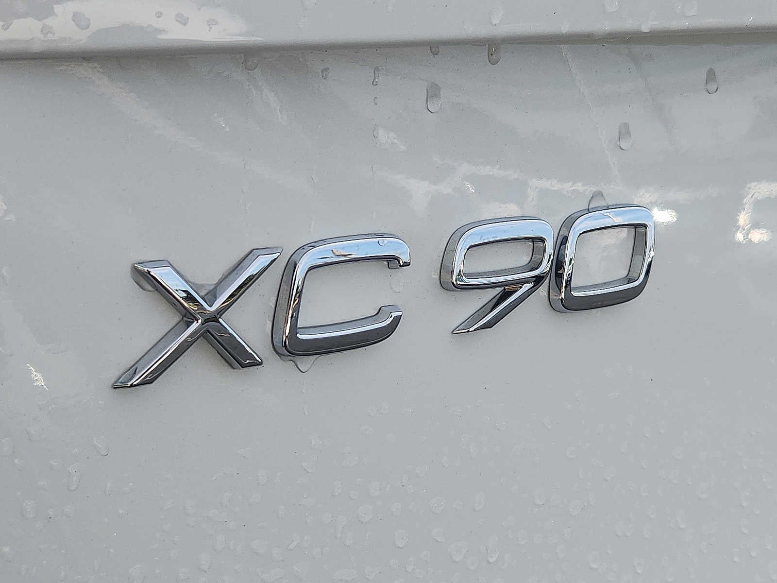 2026 Volvo XC90 Plus