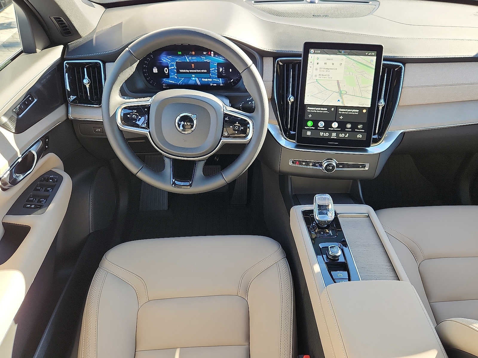 2027 Volvo XC90 Plus