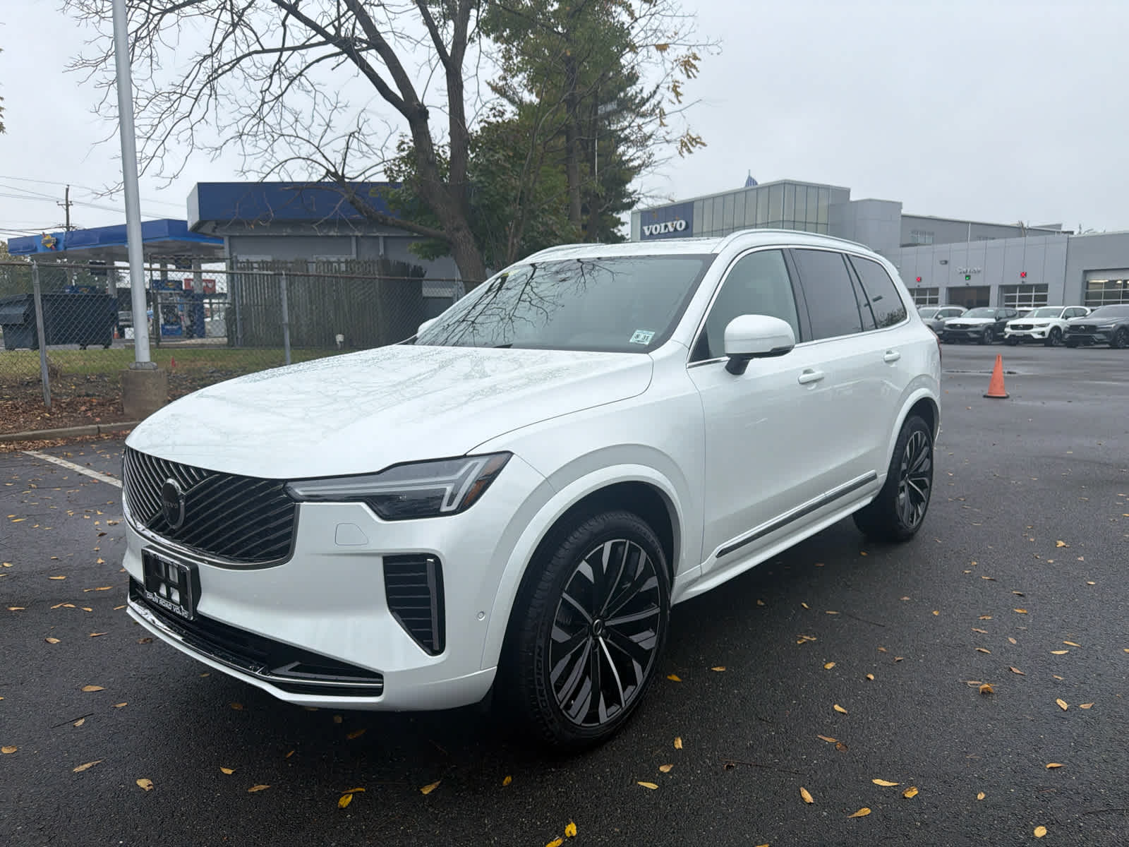 2027 Volvo XC90 Plus
