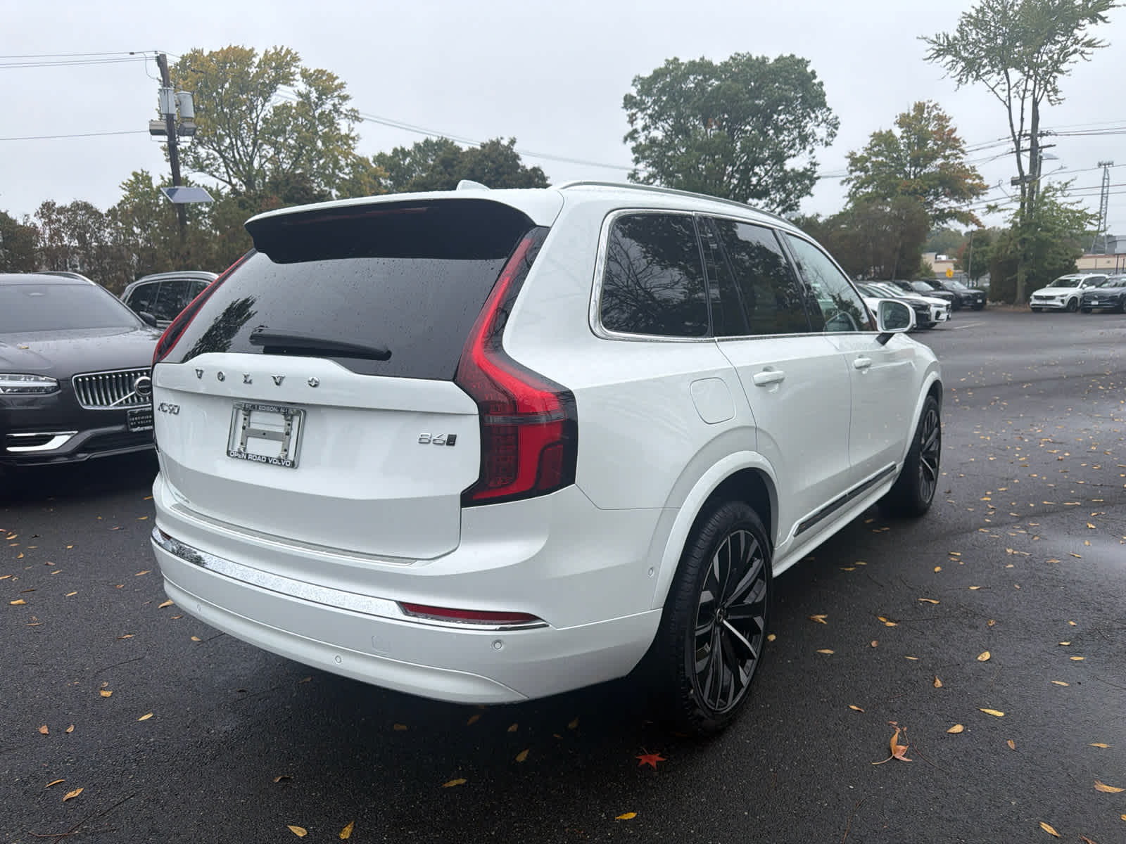 2027 Volvo XC90 Plus