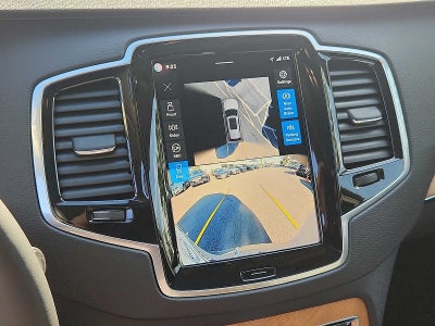 2024 Volvo XC90 Plus Bright Theme