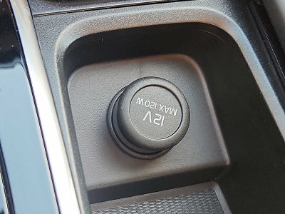 2024 Volvo XC90 Plus Bright Theme