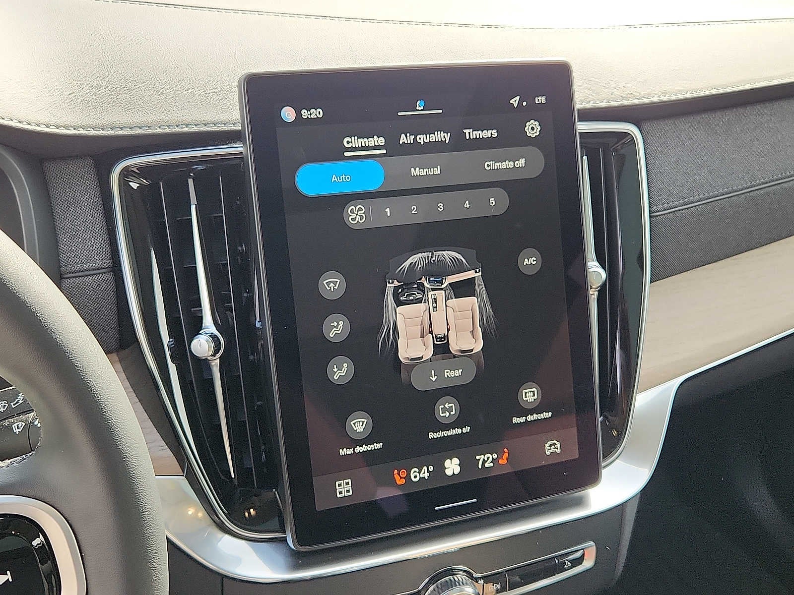 2026 Volvo XC90 Plus