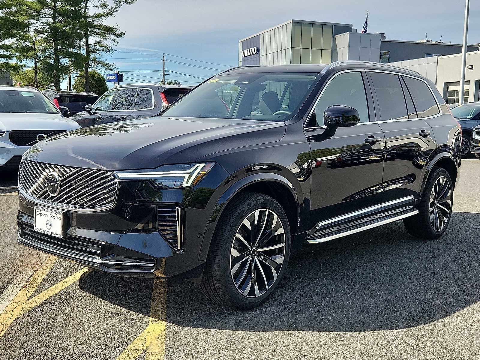 2026 Volvo XC90 Plus