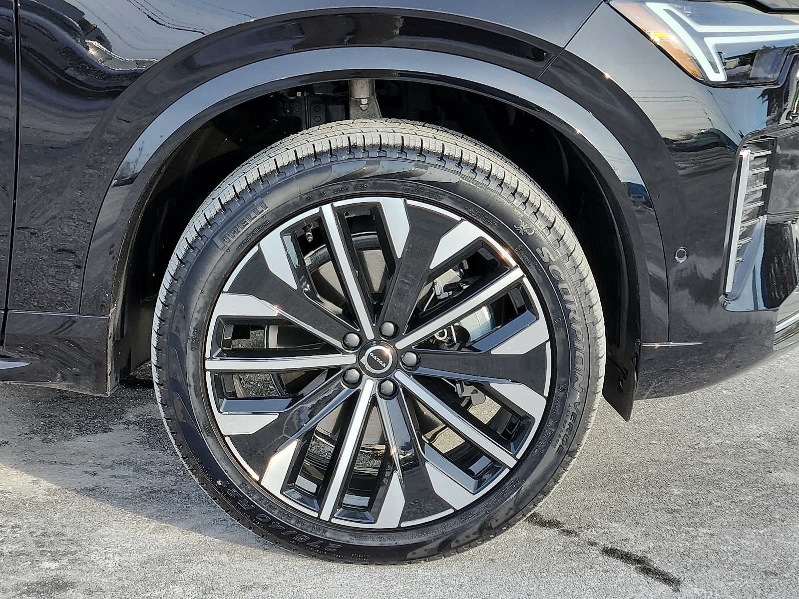 2026 Volvo XC90 Plus