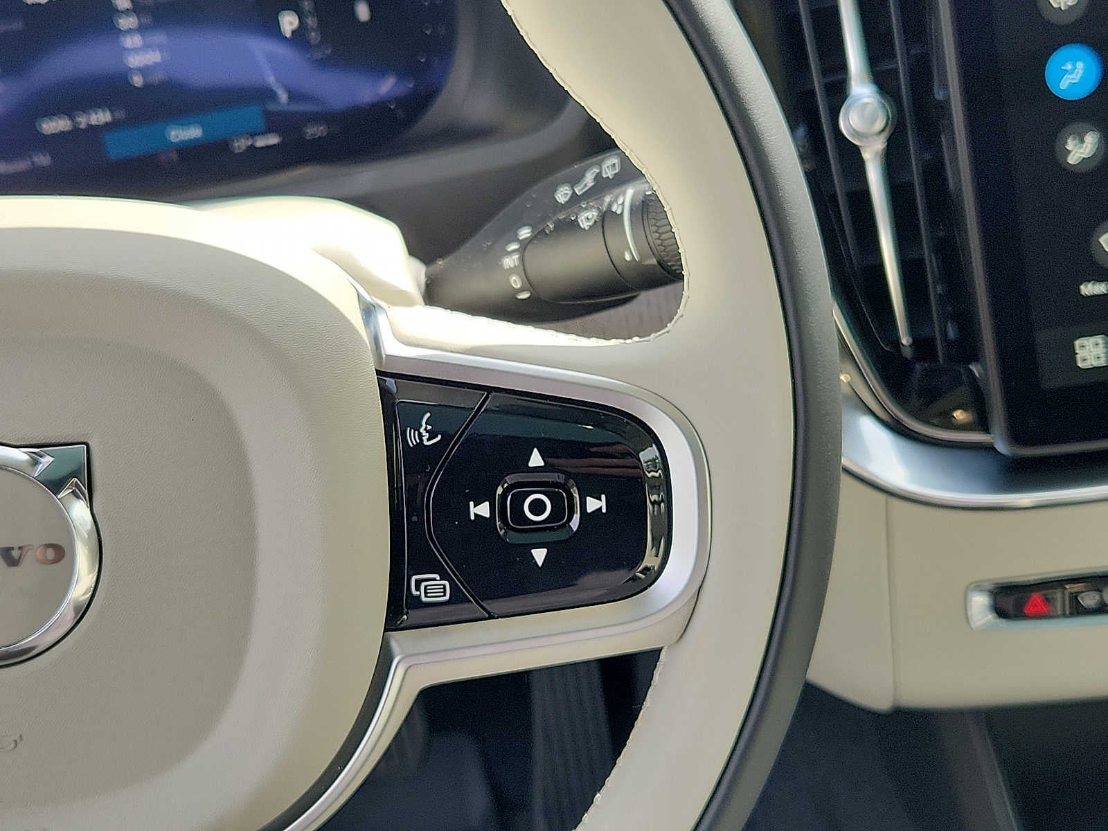 2026 Volvo XC90 Ultra